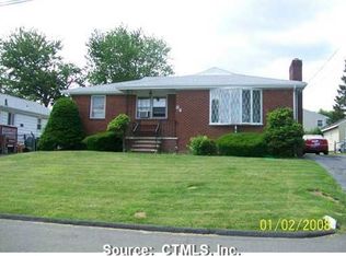 84 Parker Ave, West Haven, CT 06516