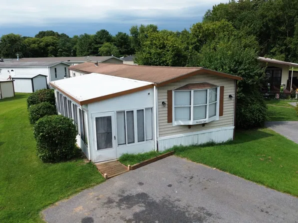14 Tamarac Trl, Middle River, MD 21220