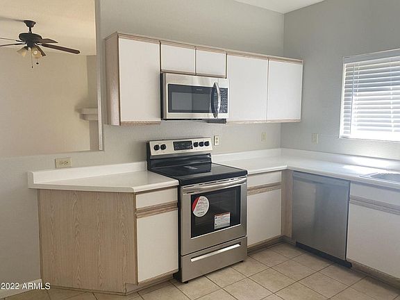 5th image of 1515 E Beacon Dr