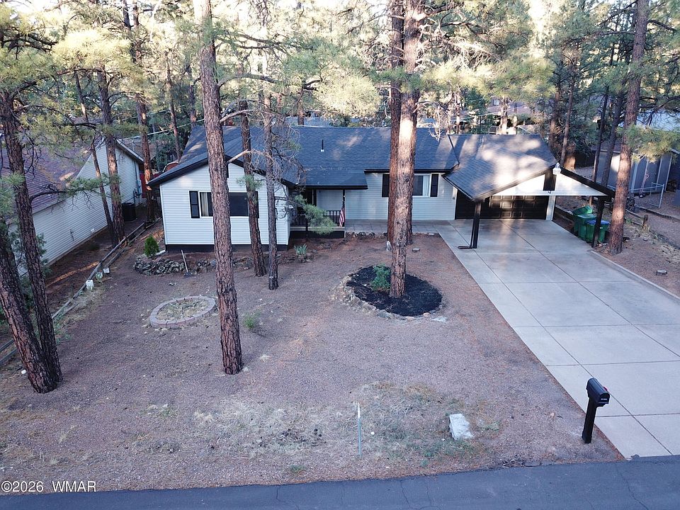 1st image of 821 N 46th Dr