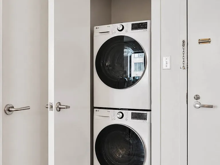 100 Maspeth Ave #4C — Photo 10
