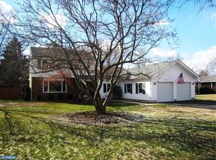 20 Moores Mill Mount Rose Rd, Pennington, NJ 08534