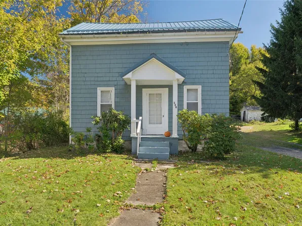 130 S Main St, Springboro, PA 16435