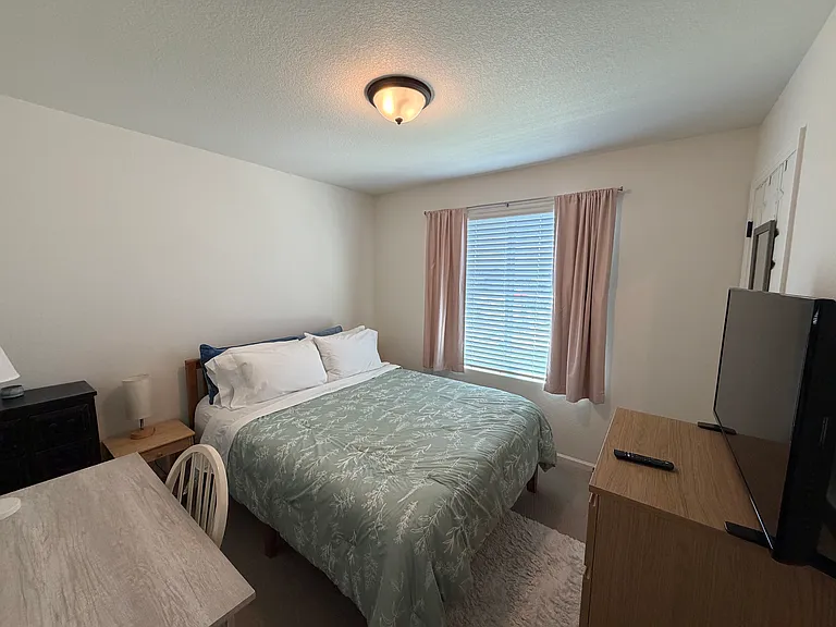 10173 Worchester St — Photo 11