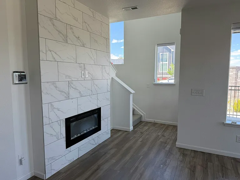 1940 S Poplar Ct — Photo 11