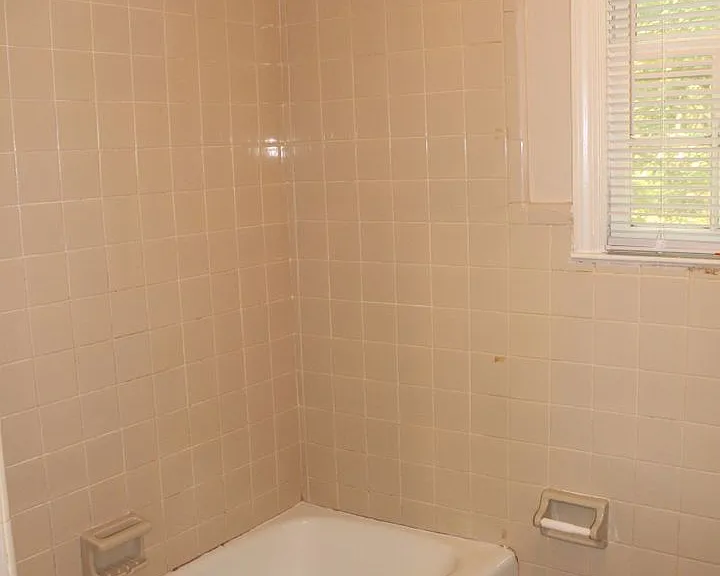 218 Cochran Rd — Photo 12