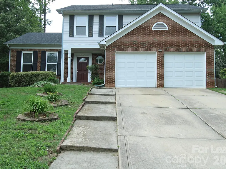 1513 Pine Mountain Rd — Photo 1