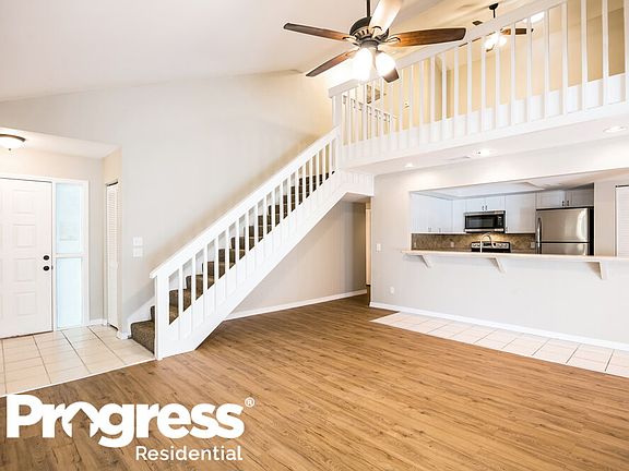 2nd image of 3438 Timberwood Cir