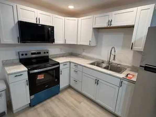 1049 Seale Ave #1, Evansville, IN 47714