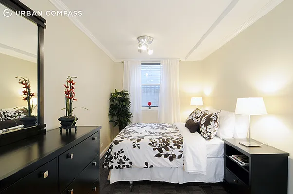 Sold by Compass | media 8