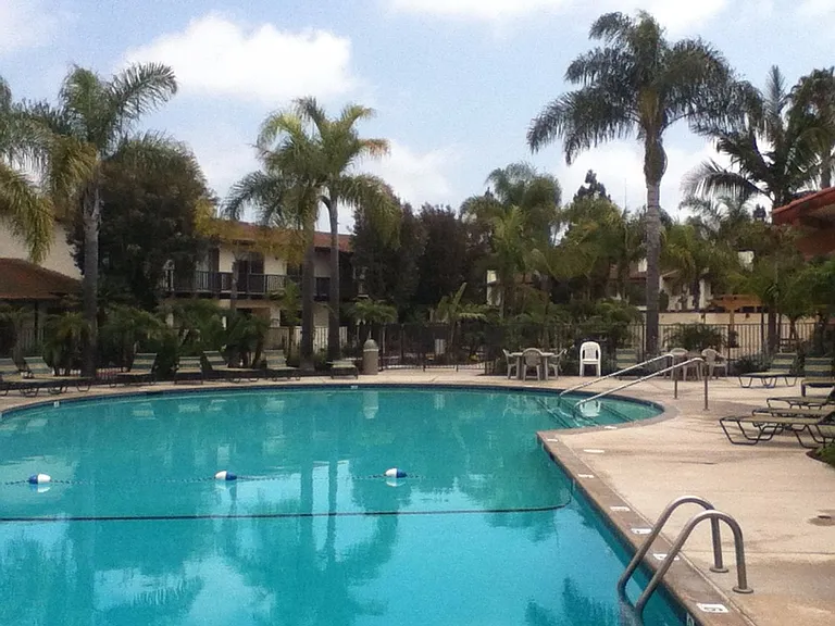4213 Loma Riviera Ln — Photo 29