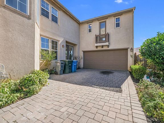 4th image of 4244 Rose Arbor Way