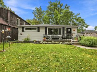 34 Plymouth Pl, Buffalo, NY 14221