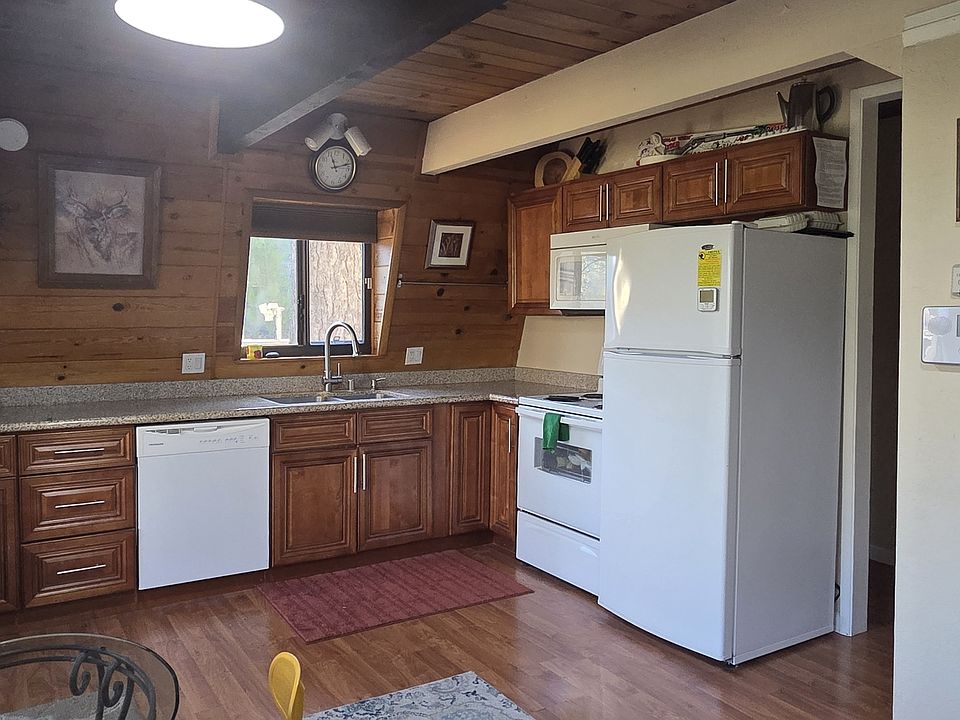 2nd image of 15404 Nesthorn Way