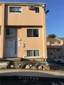 584 Shennecossett Rd APT L, Groton, CT, 06340