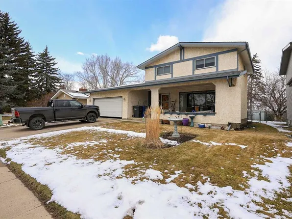 98 S Welton Cres, Red Deer, AB T4N 6B3
