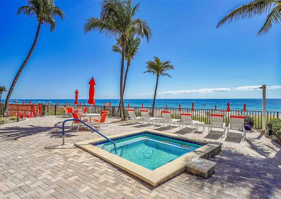 3800 Galt Ocean Dr #204
