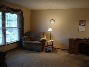 5th image of 6106 Clydesdale Ln