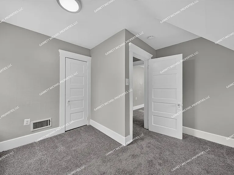 2322 Fordham St — Photo 20