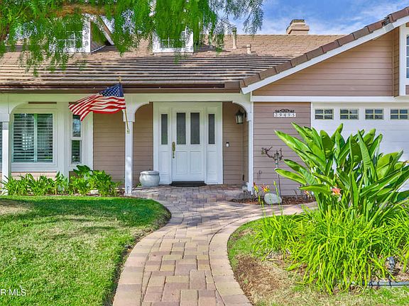 4th image of 29495 Fountainwood St