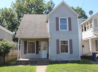 916 4th St NW, Grand Rapids, MI 49504