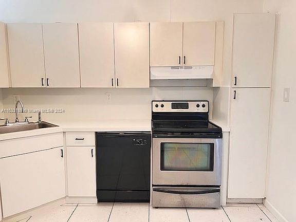 5th image of 7688 NW 181st St #7688