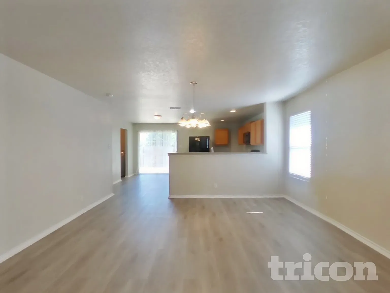 4422 Waldon Pond San Antonio TX — Photo 3