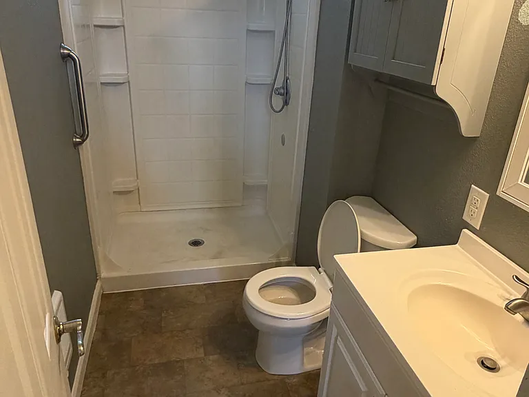 721 Cole Rd — Photo 10