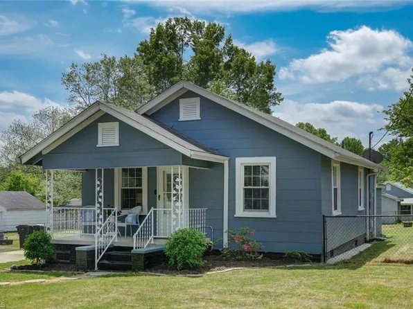 1542 Albright Ave, Burlington, NC 27215