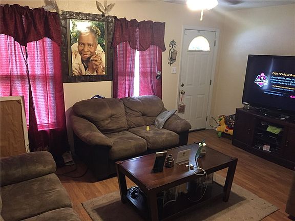 4th image of 618 Hairston Ave