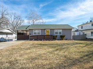 611 N Kiger Rd, Independence, MO 64050