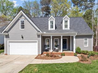 2308 Watersglen Dr, Apex, NC 27502