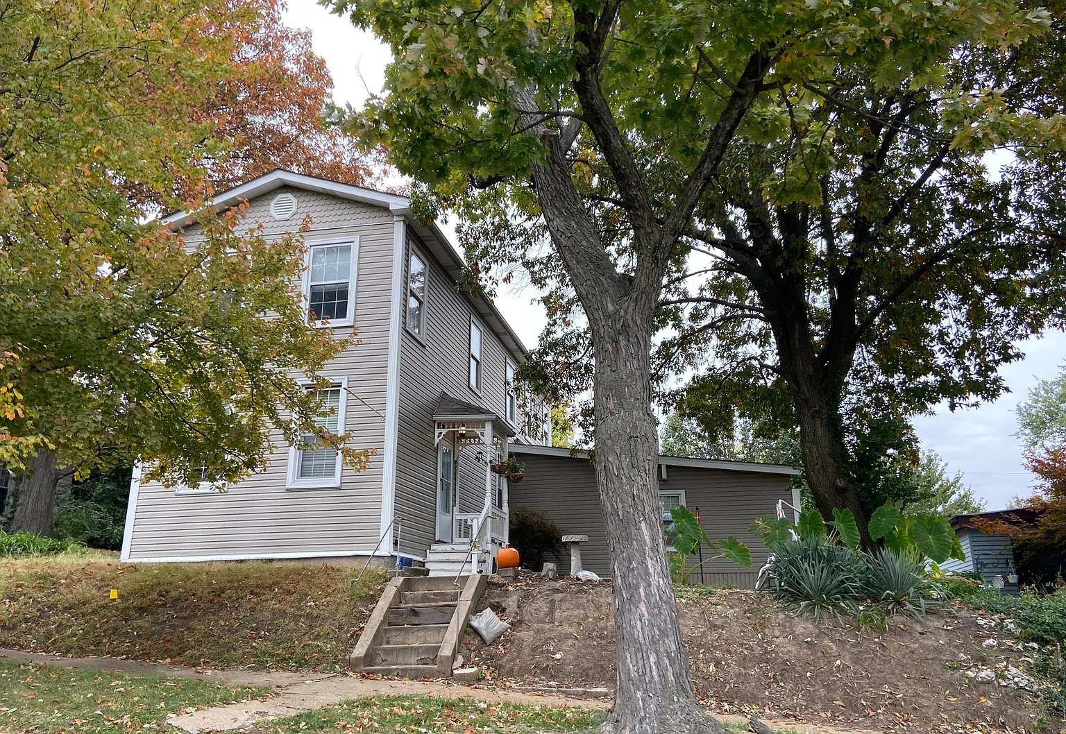 3647 Robert Ave photo 1