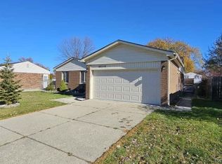 42116 Ehrke Dr, Clinton Township, MI 48038
