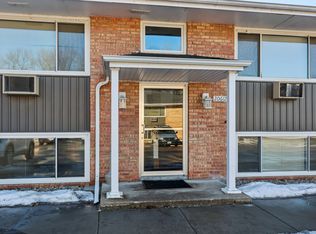 Colonial Apartments, Lakeville, MN 55044