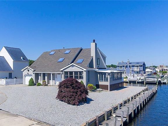 3rd image of 406 Atlantic City Ct