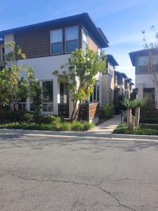 2406 Aperture Cir, San Diego, CA, 92108