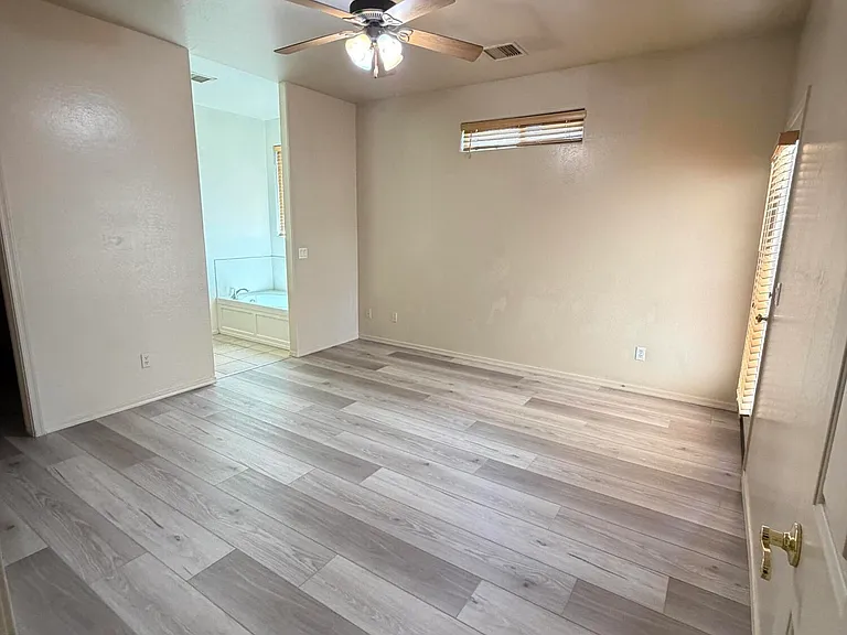830 Corazon Ln — Photo 8