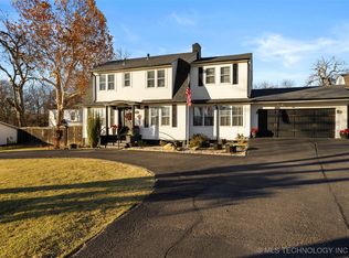 722 E 18th St, Ada, OK 74820