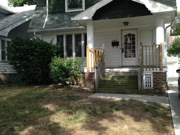 2029 W 91st St, Cleveland, OH 44102