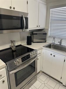 9001 Sunrise Lakes Blvd APT 309, Sunrise, FL, 33322
