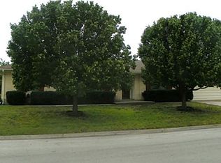 2001 College St, Gainesville, TX 76240