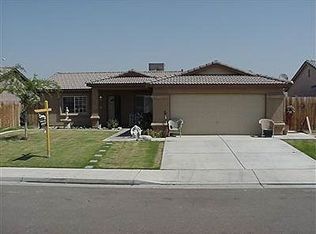 5400 Caballeros Dr, Bakersfield, CA 93307