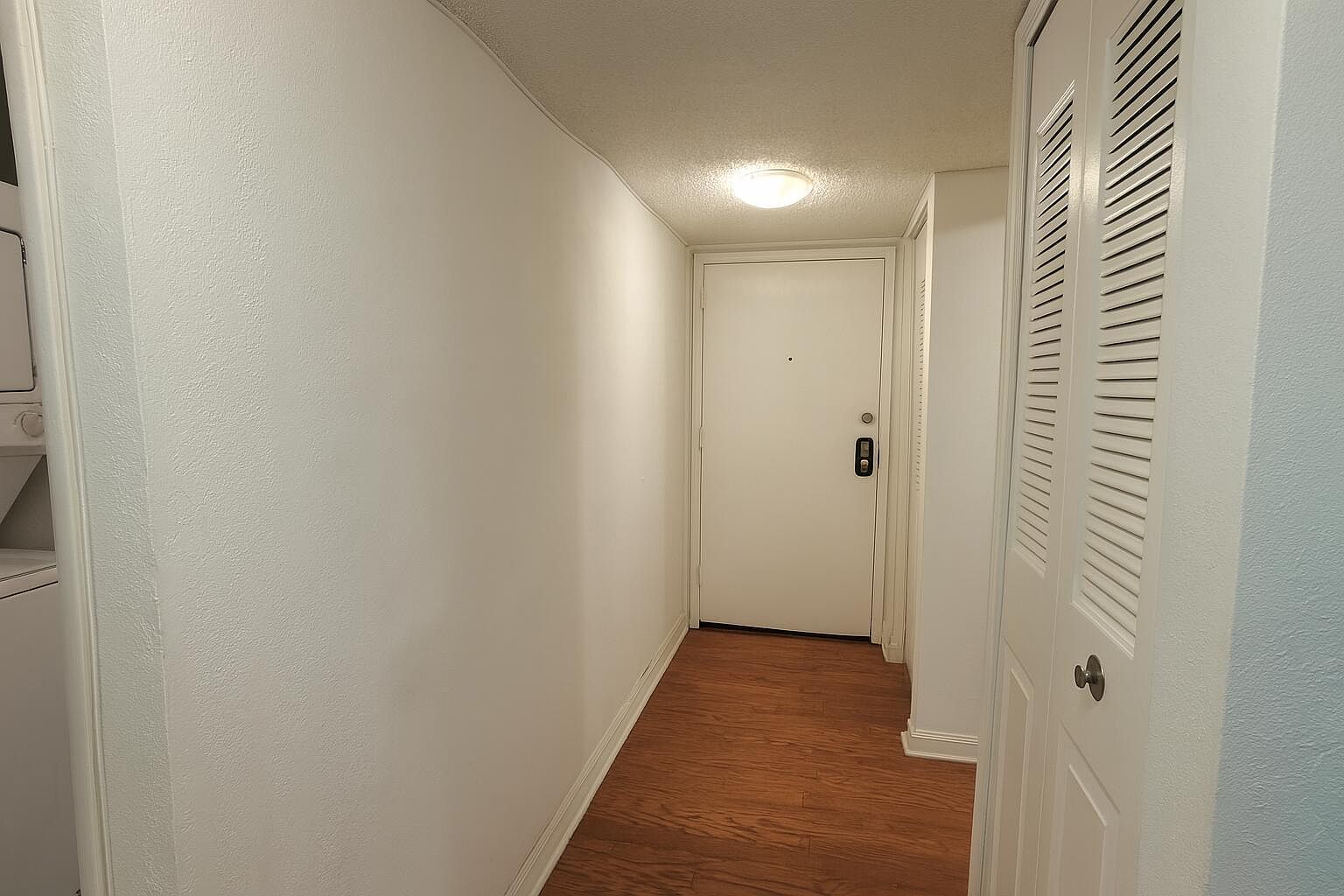 4174 Inverrary Drive #102