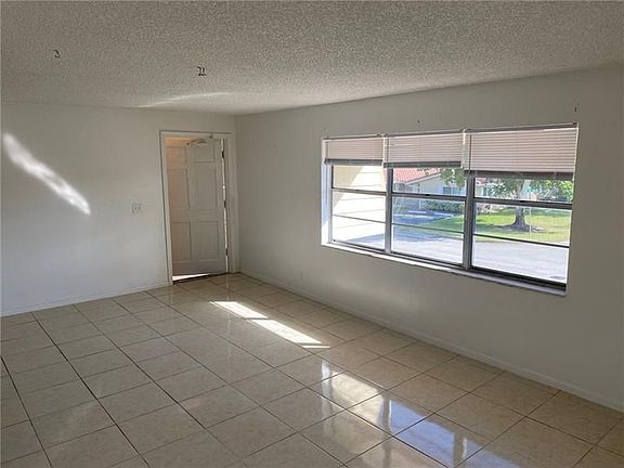 4th image of 7509 NW 44th Ct #1-4