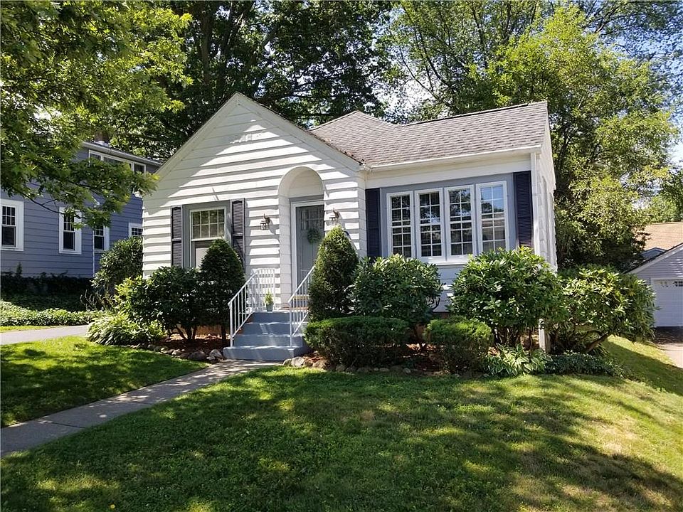 1st image of 632 Oakmont Ave