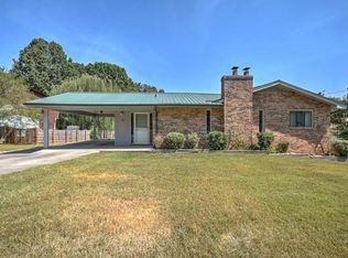 469 Pond Springs Rd, Kingsport, TN 37664