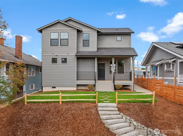 1914 4th Street, Bremerton, WA 98337