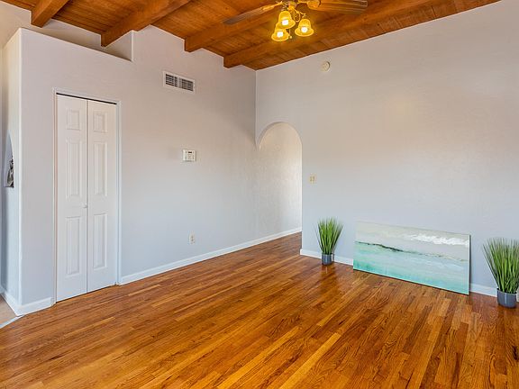 4th image of 3601 W Ironwood Meadows Pl