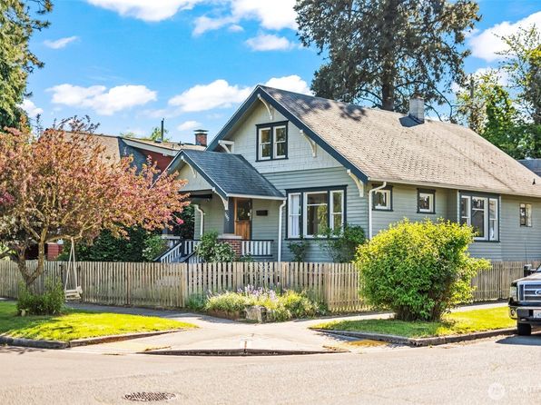 1002 S Ferry Street, Tacoma, WA 98405